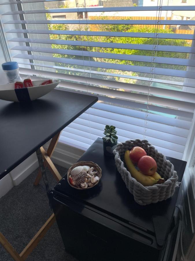 Craig Avad Bed and Breakfast Holyhead Exteriör bild