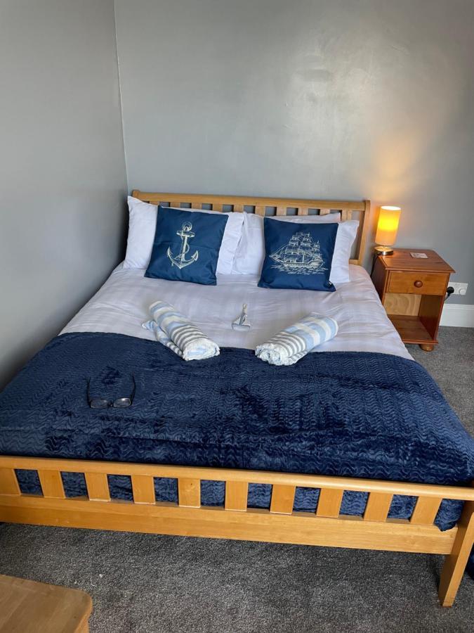 Craig Avad Bed and Breakfast Holyhead Exteriör bild